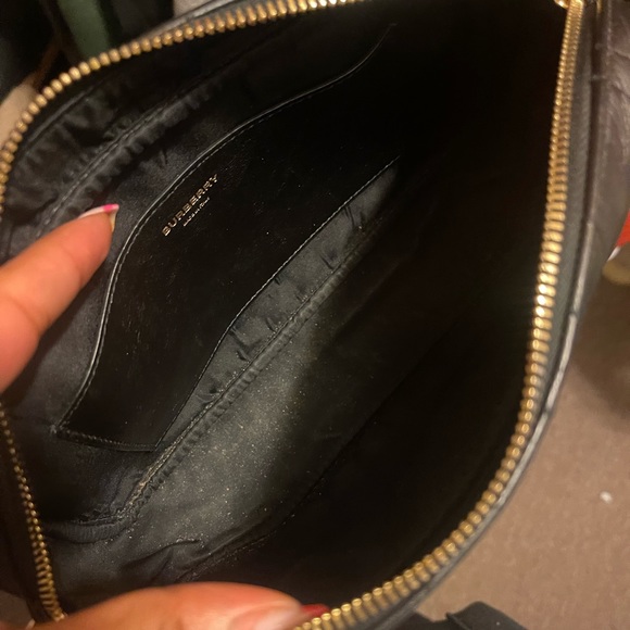 Burberry crossbody - Picture 8 of 13